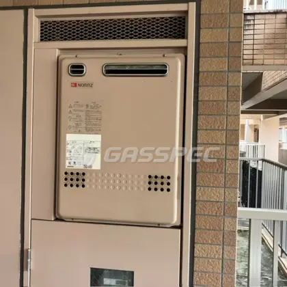 施工前の給湯器（GT-2422AWX）