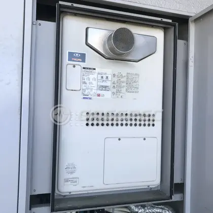 施工前の暖房熱源機（GTH-2417AWX6H-T）
