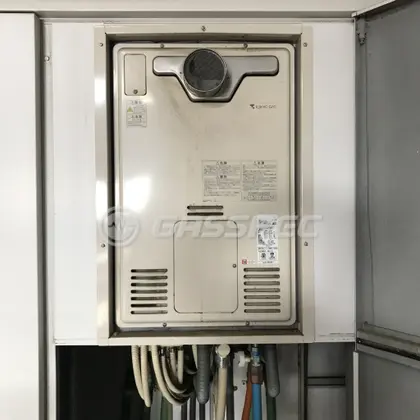 施工前の暖房熱源機（RUFH-2405AT2-3）