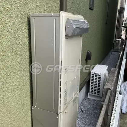 施工前の暖房熱源機（RUFH-E2403SAW2-3）