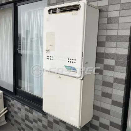 施工前の給湯器（GT-2401SAW）