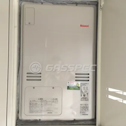 施工後の暖房熱源機（リンナイ RUFH-A2400AU2-3）