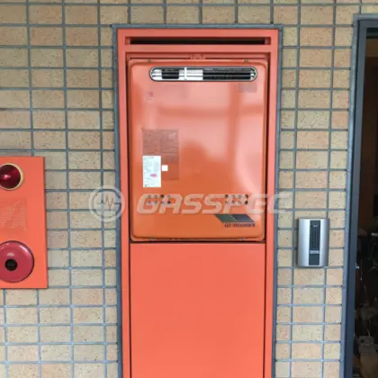 施工前の給湯器（GT-1600AWX）