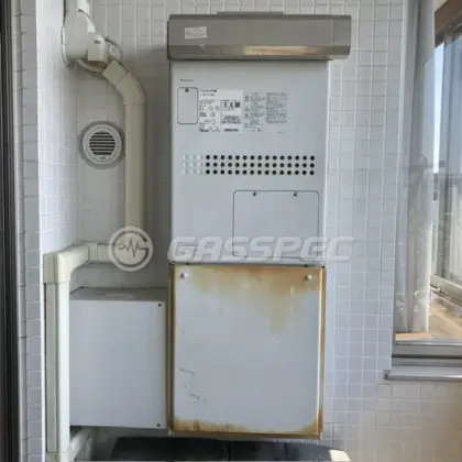施工前の暖房熱源機（GTH-2417SAWX3H-L）