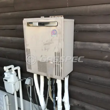 施工前の給湯器（GX-S245AW-R）