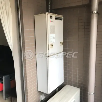 施工前の給湯器（GT-2422SAWX）