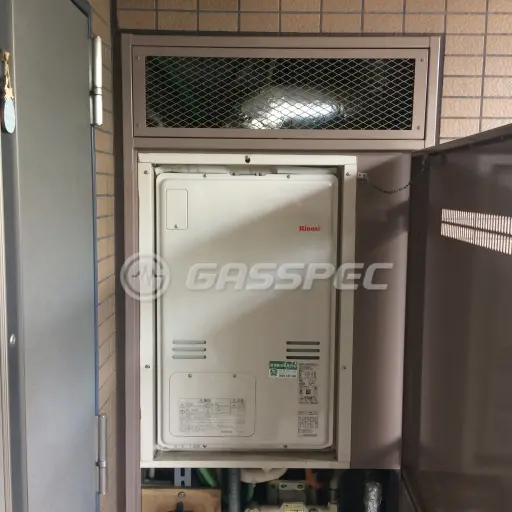 交換後の給湯器（リンナイ RUFH-A2400AU2-3）