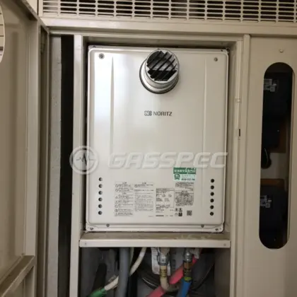 施工後の給湯器（ノーリツ GT-2460AWX-T-1 BL）