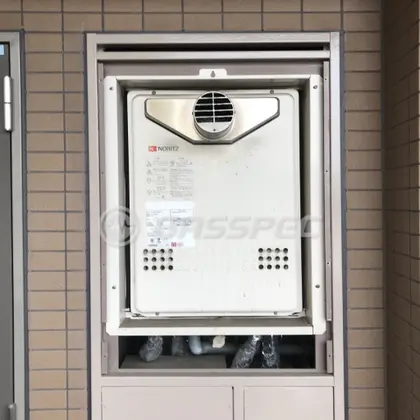 施工前の給湯器（GT-2422AWX）