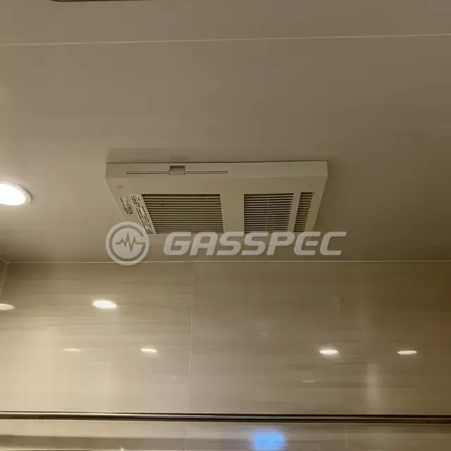 交換前の浴室乾燥機（マックス UFD-110PA）