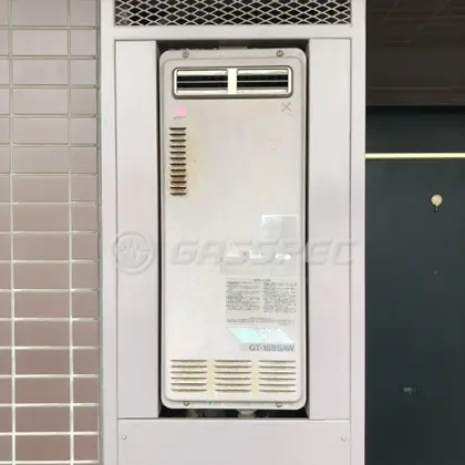 施工前の給湯器（GT-168SAW）