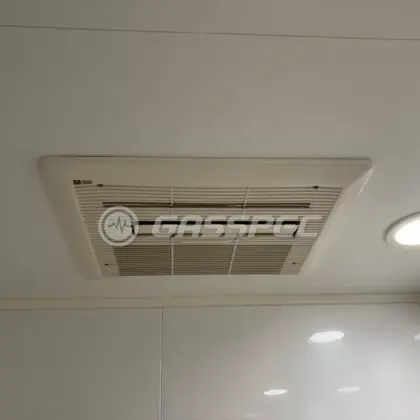 施工前の浴室乾燥機（GTH-2417SAWX3H-T）