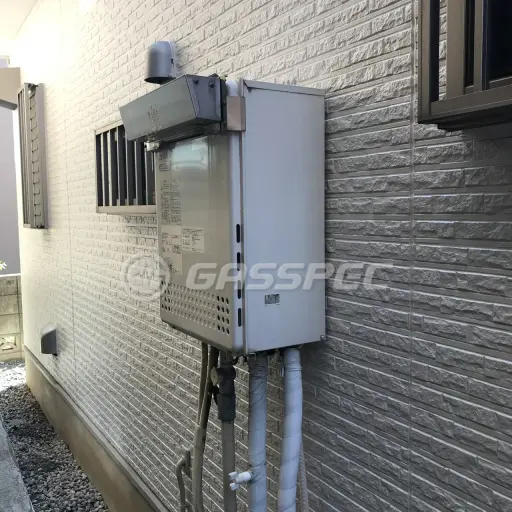 交換前の給湯器（ノーリツ GT-C2042SAWX-MB）