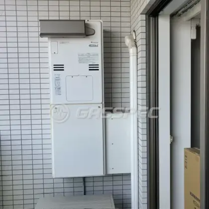 施工前の暖房熱源機（RUFH-K2402AA2-3(A)）