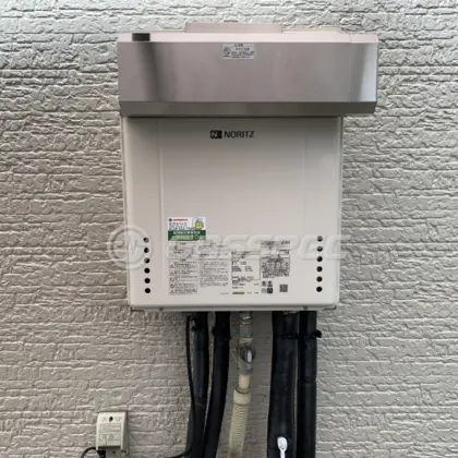 施工後の給湯器（ノーリツ GT-2460SAWX-1 BL）