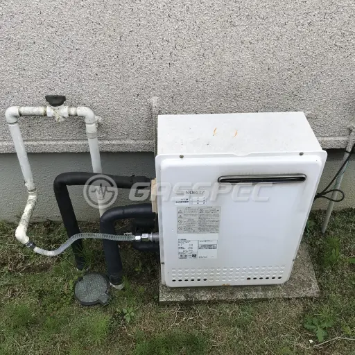 交換前の給湯器（ノーリツ GT-2028SARX）