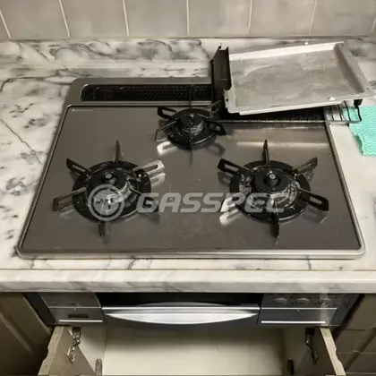 施工前のビルトインガスコンロ（C3WG3PWASKSVE）