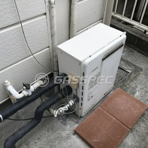 交換前の給湯器（ノーリツ GRQ-1628SAX-1）