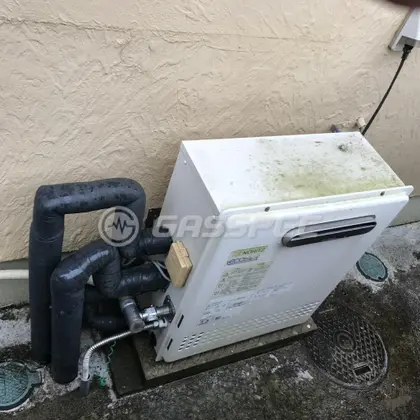 施工前の給湯器（GT-C2442SARX-MB）