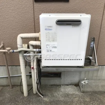 施工前の給湯器（GT-C2432ARX）
