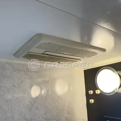 施工前の浴室乾燥機（FD2810J3M）
