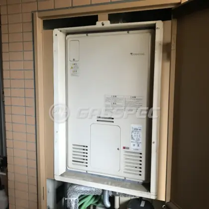 施工前の暖房熱源機（RUFH-2405AU2-3）