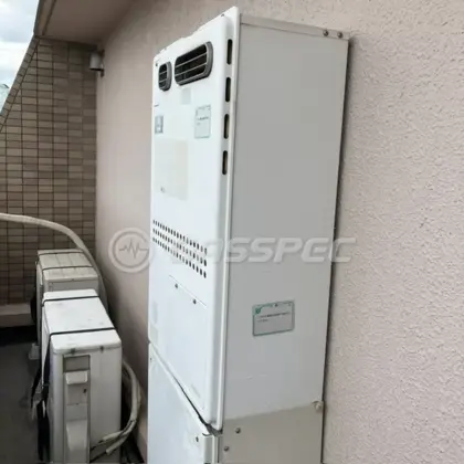 施工前の暖房熱源機（GTH-2413AWXH）