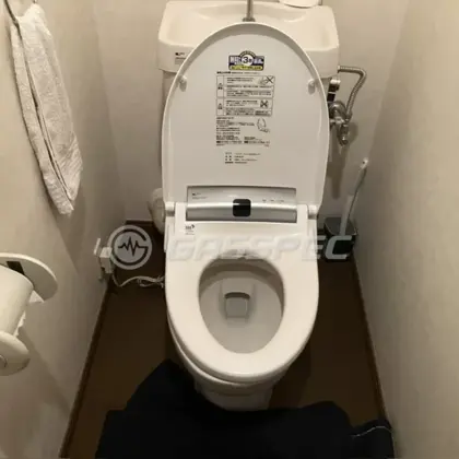 施工前の便座（CW-E37）