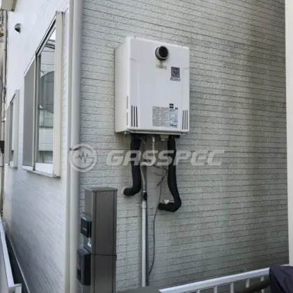 施工前の給湯器（GX-SE2000AW-1）