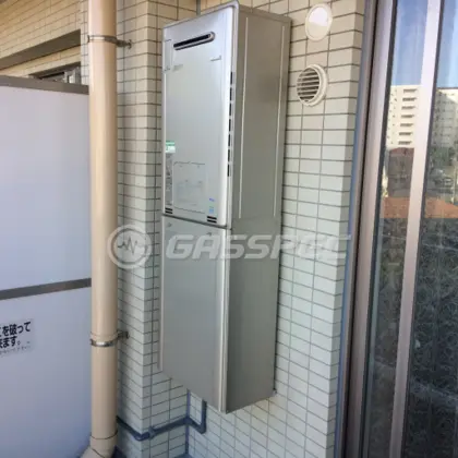 施工後の暖房熱源機（リンナイ RUFH-E2405AW2-3(A)）