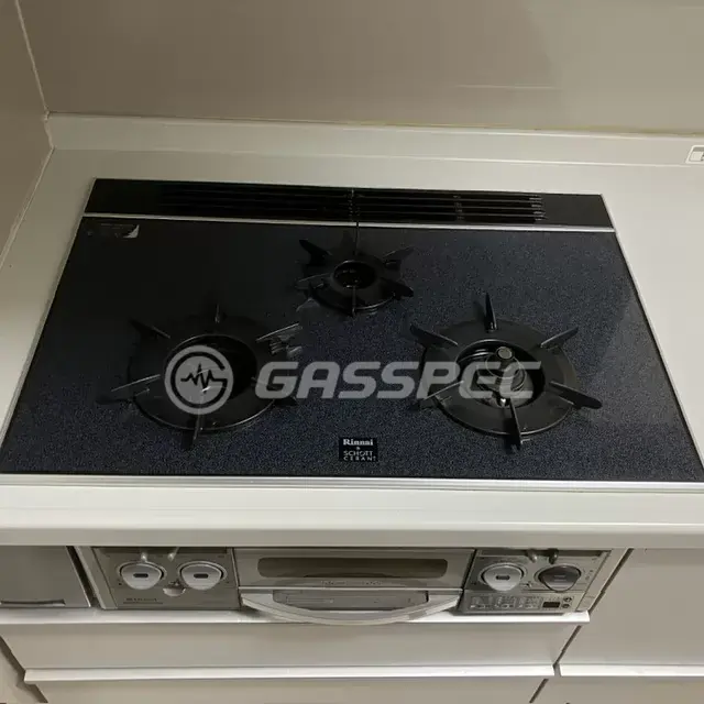交換前のビルトインガスコンロ（リンナイ RSK-N78W3GA4X）