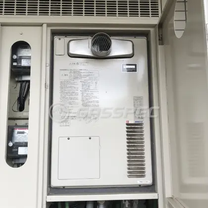 施工前の暖房熱源機（AT4200ARS4AW3Q）