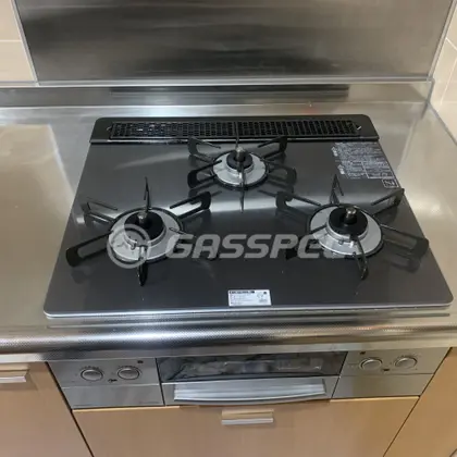 施工後のビルトインガスコンロ（リンナイ RHS31W23L9RSTW）