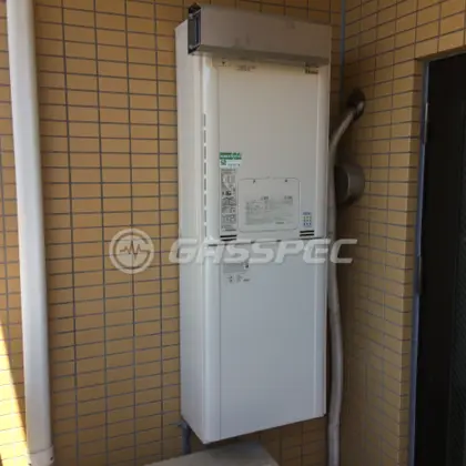施工後の暖房熱源機（リンナイ RUFH-E2405AA2-3(A)）
