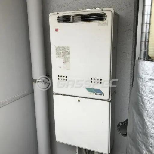 交換前の給湯器（ノーリツ GT-1600AWX）