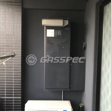 施工前の暖房熱源機（GTH-C2436AWX3H-L）