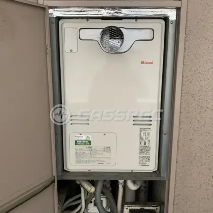 施工後の暖房熱源機（リンナイ RUFH-A2400SAT）