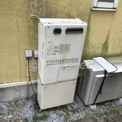 施工前の暖房熱源機（GTH-2413AWXD）