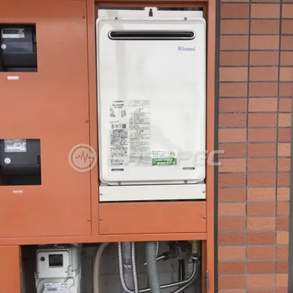 施工後の給湯器（リンナイ RUJ-A2400W）