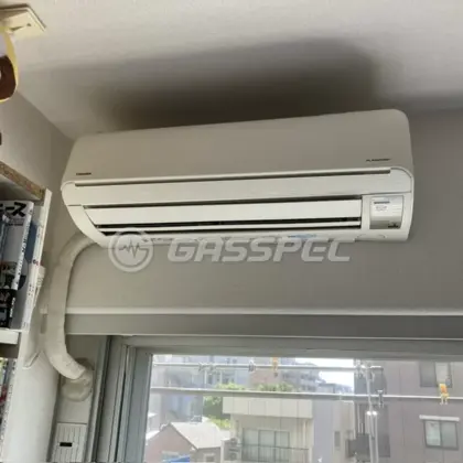 施工前のエアコン（RAS-401EDX）