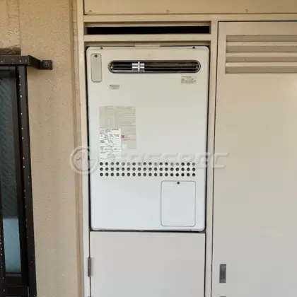 施工前の暖房熱源機（GTH-2401AWXH）