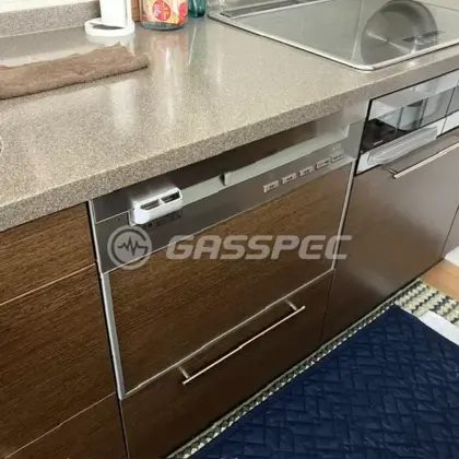 施工前のビルトイン食洗機（NP-P60V1PSAA）