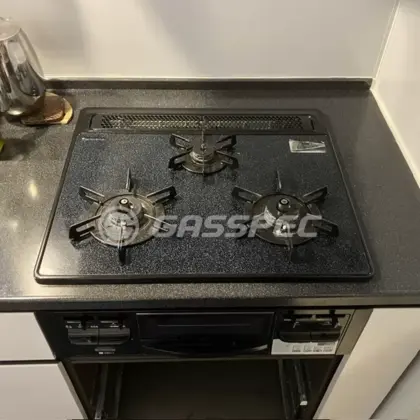 施工前のビルトインガスコンロ（DG32E1J）