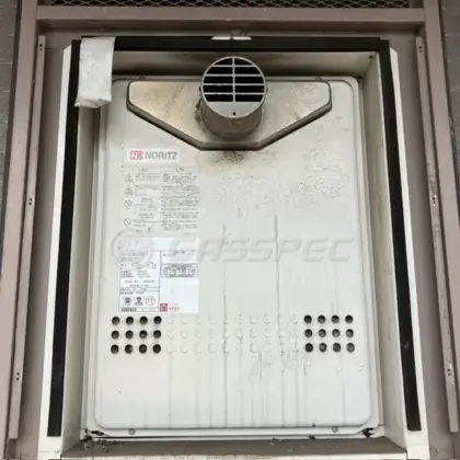 施工前の給湯器（GT-2422AWX-T）