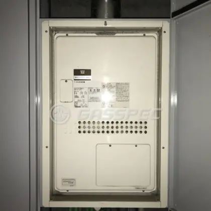 施工前の暖房熱源機（GTH-2417AWX3H-H）