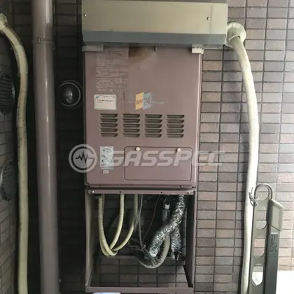 施工前の暖房熱源機（DH-241AWDL）