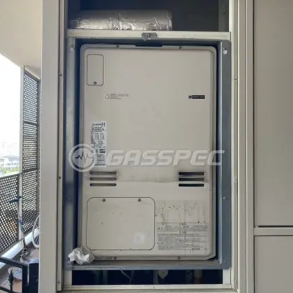 施工前の暖房熱源機（RUFH-K2400SAU2-6）