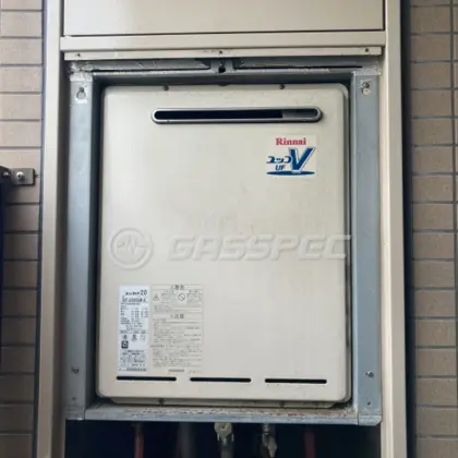 施工前の給湯器（RUF-A2000SAW(A)）