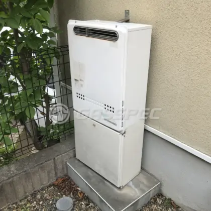 施工前の給湯器（GT-2410AWX）