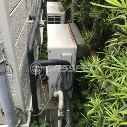 施工前の給湯器（RFS-V2401A）
